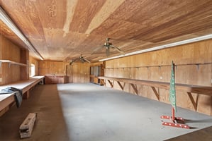31633596