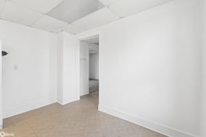 31635152