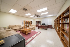 31635406