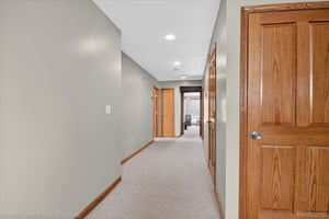 31635608