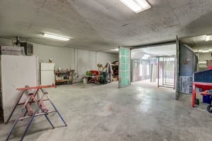 31639975
