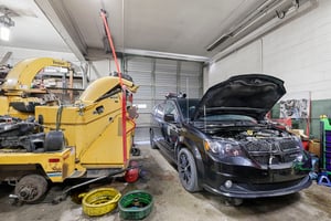 31637956