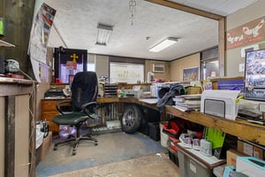31637945