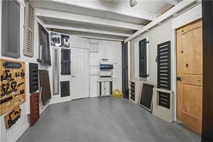 31638781