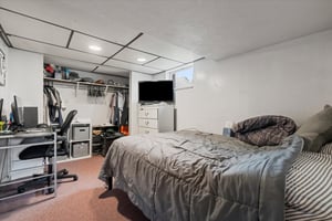 31706162