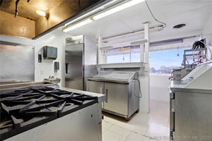 31680648
