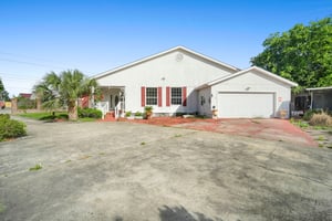 31640685