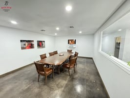 31640878