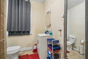 31770283