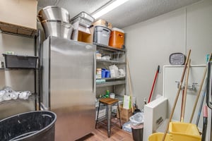 31642825