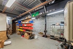 31643779