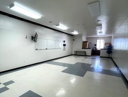 31645093