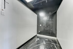 31685810