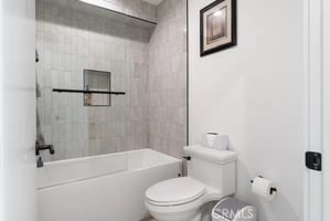 31672036