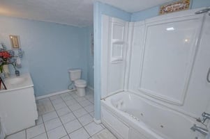 31649725