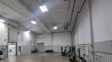 31649876