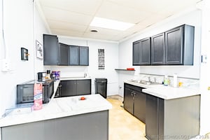 31653961