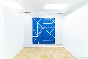 31653992