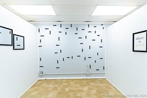 31653993