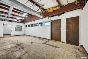 31654982