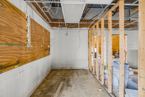 31658128