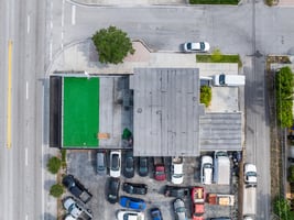 31657540