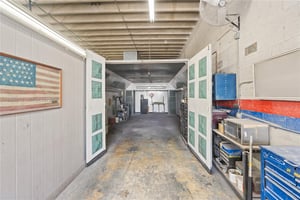 31658848