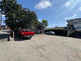 31660430