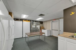 31660391