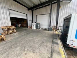 31660371