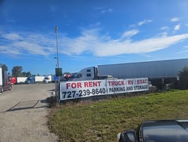 31660586