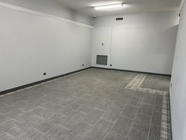 31660811