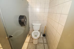 31735461