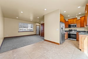 31662725