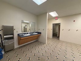 31664073