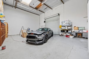 31666102