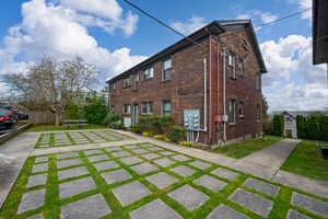 31667949