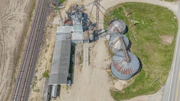 31668263