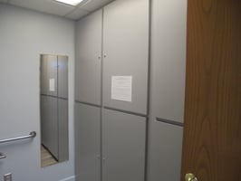 31668983