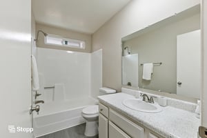 31671362