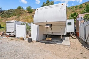 31672599
