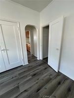 31672581