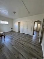 31672569