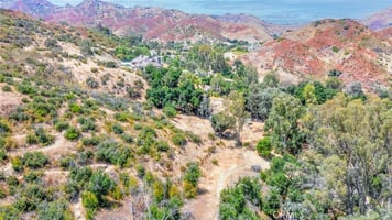 31672693
