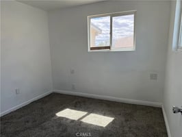 31673005