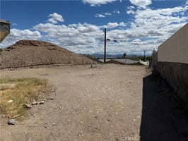 31672998