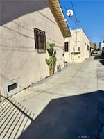 31673238