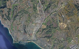 31725685