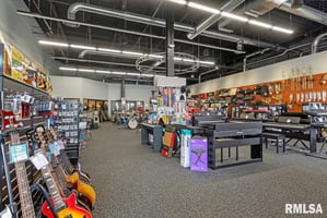 31679084