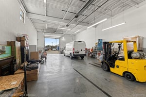 31680963